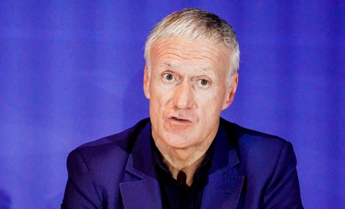 HLV Didier Deschamps dẫn dắt ĐT Pháp tới năm 2026, HLV Zidane hết hy vọng